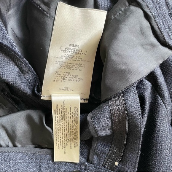 Burberry Women’s Wool Tailored Trousers – Style 3888990 – Made in Italy - Picture 13 of 14